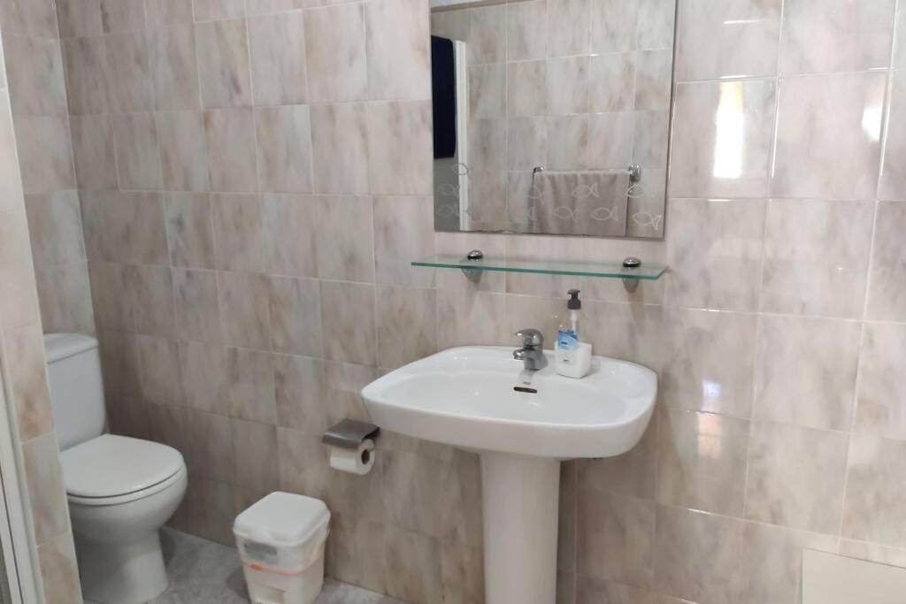 1 Bedroom Bungalow Next Yumbo Center Маспаломас Екстериор снимка